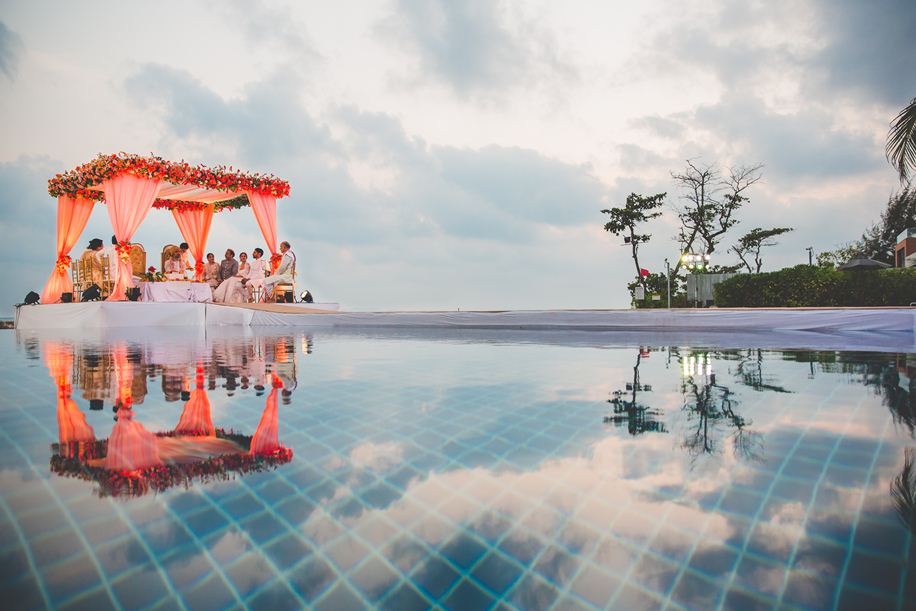 7 Clever Ways to Plan a Dreamy Destination Wedding on a Budget